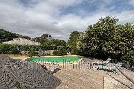 Villa in Saint-Mathieu-de-Tréviers, Hérault