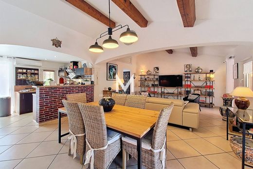 Villa Sainte-Maxime, Var