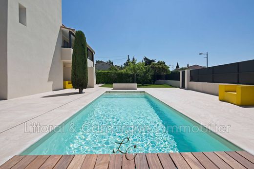 Villa in Maussane-les-Alpilles, Bouches-du-Rhône