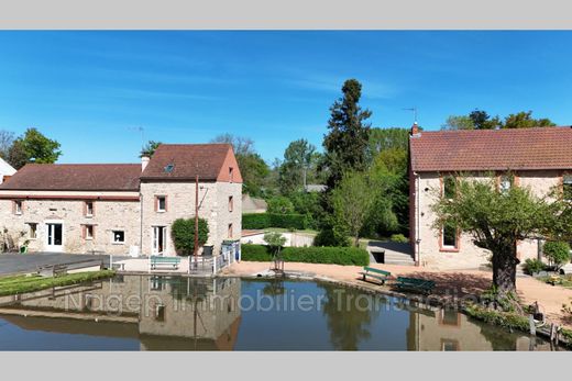 Villa à Vichy, Allier