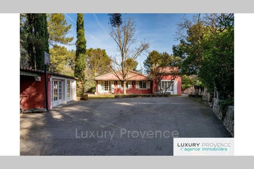 Villa à Gardanne, Bouches-du-Rhône