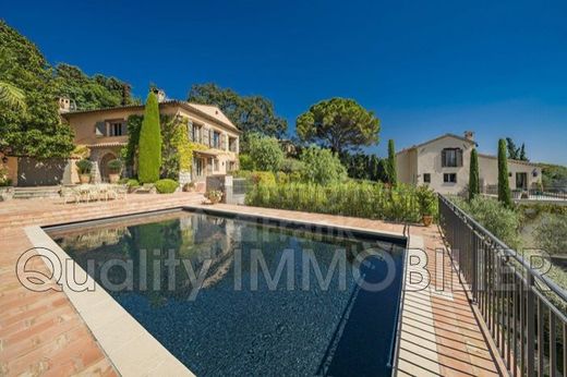 Mougins, Alpes-Maritimesのヴィラ