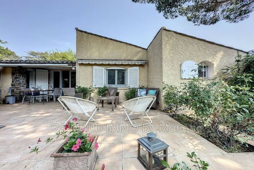 Villa a Grimaud, Var