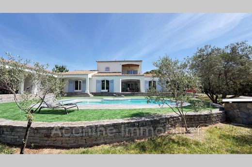 Villa a Saint-Gély-du-Fesc, Hérault