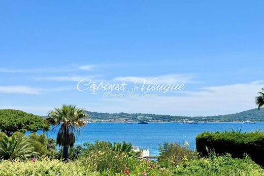 Вилла,  Гримо, Var