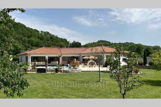 Villa in Saint-Vincent, Puy-de-Dôme