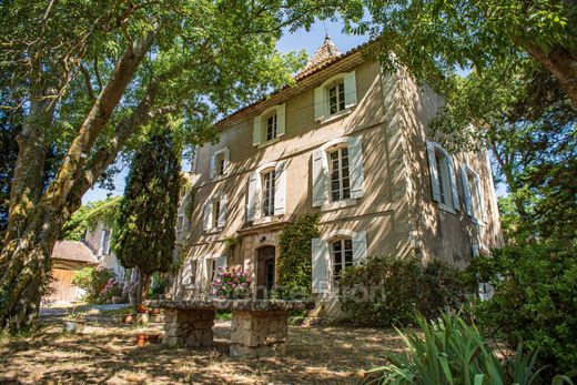 Villa in L'Isle-sur-la-Sorgue, Vaucluse