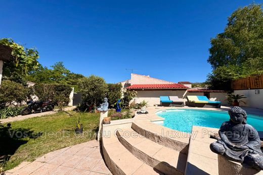 Villa in Gardanne, Bouches-du-Rhône