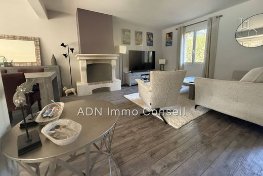 别墅  Mallemort, Bouches-du-Rhône