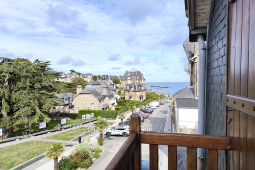 Villa in Dinard, Ille-et-Vilaine