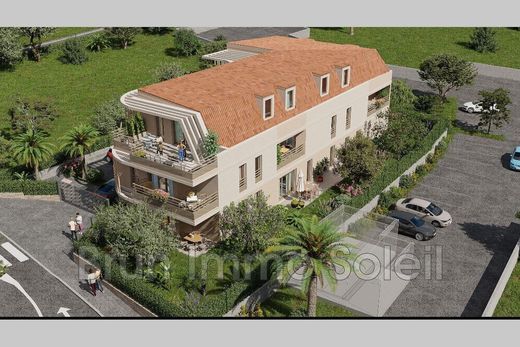 Apartment in Villeneuve-Loubet, Alpes-Maritimes