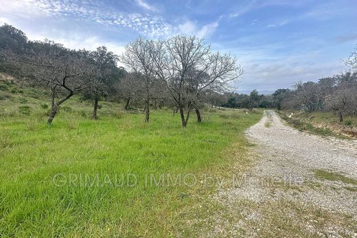 Terrain à Grimaud, Var