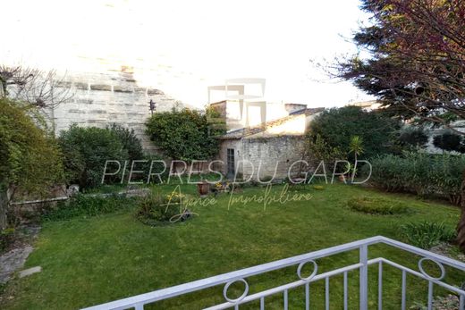 Apartment in Uzès, Gard