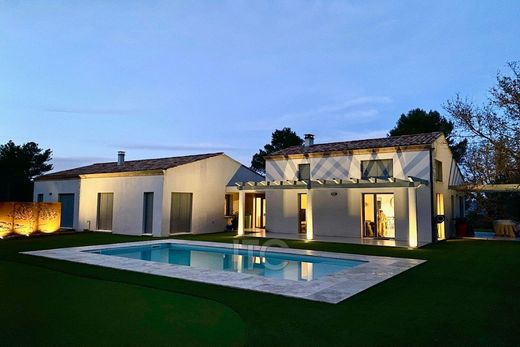 Villa in Trets, Bouches-du-Rhône