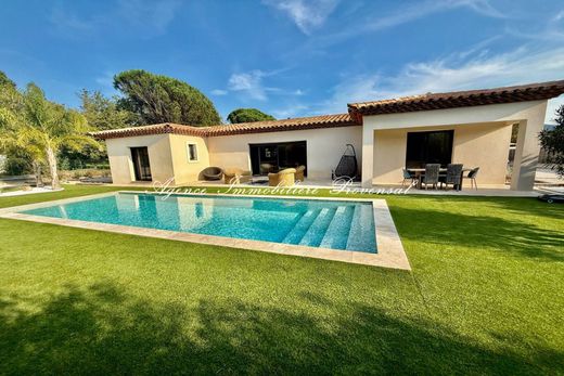 Villa en Le Plan-de-la-Tour, Var