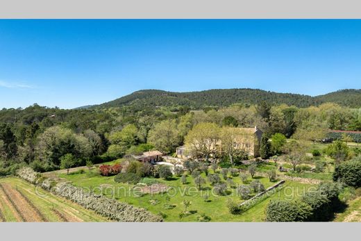 Villa a Le Val, Var