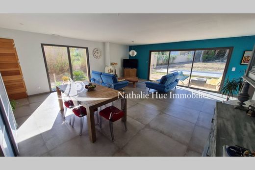 Βίλα σε Perpignan, Pyrénées-Orientales