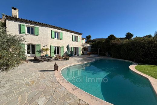 Villa in La Gaude, Alpes-Maritimes