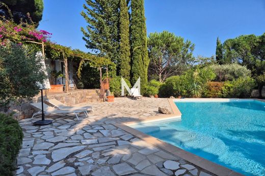 Villa in Le Plan-de-la-Tour, Var