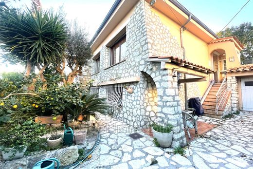 Villa in Antibes, Alpes-Maritimes
