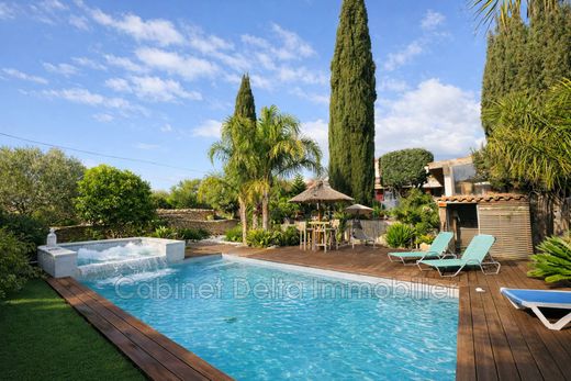 Villa in Sanary-sur-Mer, Var