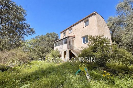 Willa w Saint-Cézaire-sur-Siagne, Alpes-Maritimes