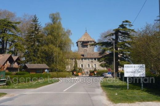 Land in Sciez, Haute-Savoie