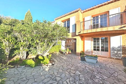 ‏וילה ב  La Croix-Valmer, Var