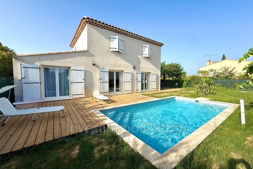 Villa in Gréasque, Bouches-du-Rhône