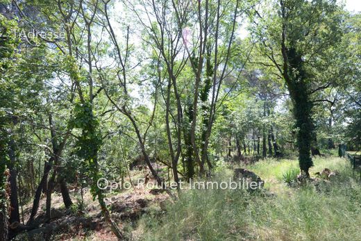 Terreno - Roquefort-les-Pins, Alpes Marítimos