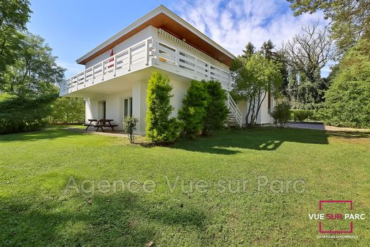Villa in Craponne, Rhône