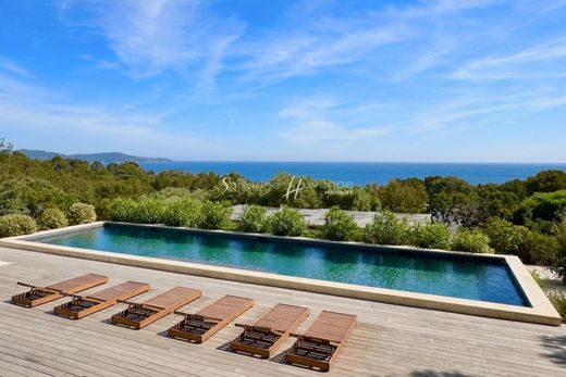 Villa in Cavalaire-sur-Mer, Var