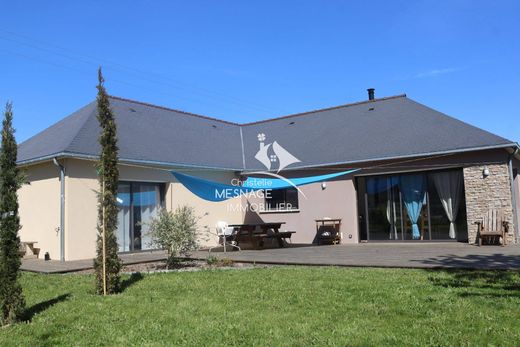 Villa in Dinan, Côtes-d'Armor