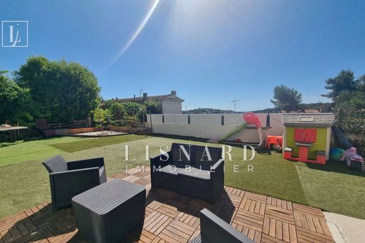 Villa in Vallauris, Alpes-Maritimes
