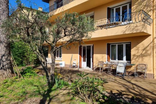 Apartment in Aix-en-Provence, Bouches-du-Rhône