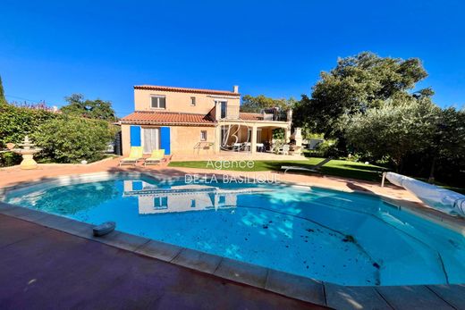 Saint-Maximin-la-Sainte-Baume, Varのヴィラ