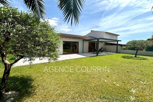Villa a Grasse, Alpi Marittime