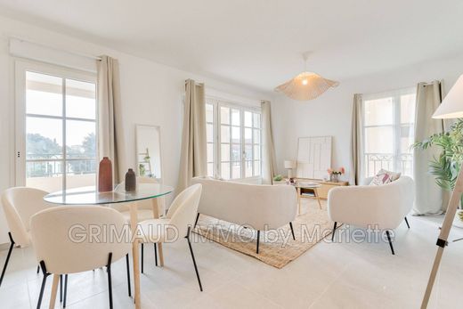 Appartement à Grimaud, Var