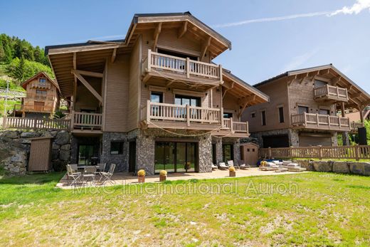 Auron, Alpes-Maritimesのヴィラ