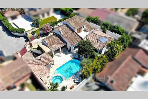 Villa in Sanary-sur-Mer, Var