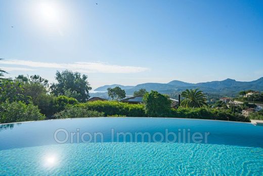 ‏וילה ב  Mandelieu-la-Napoule, Alpes-Maritimes