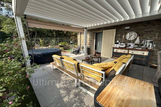 아파트 / Les Issambres, Var