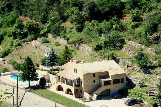 Willa w Sumène, Gard