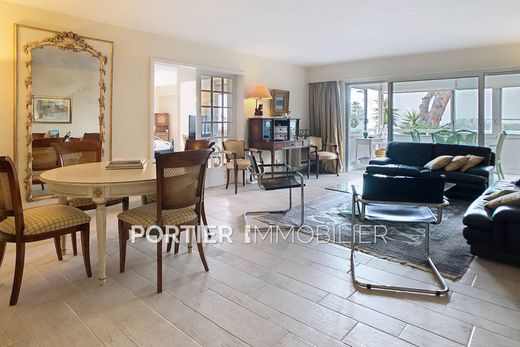 ‏דירה ב  אנטיב, Alpes-Maritimes