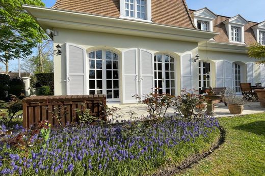 ‏וילה ב  Maisons-Laffitte, Yvelines