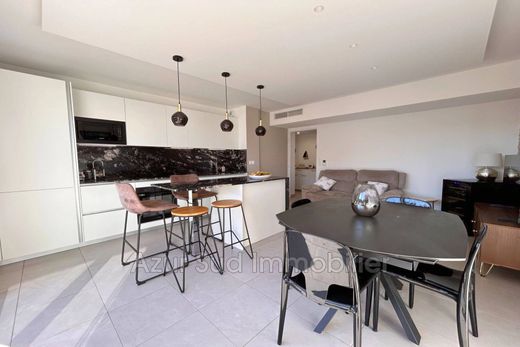 Apartment in Golfe-Juan, Alpes-Maritimes