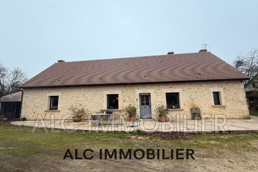 Villa in Préval, Sarthe