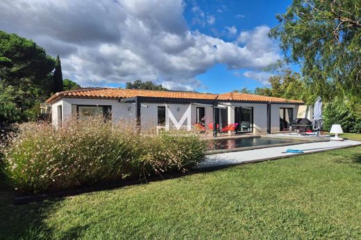 Villa in Le Plan-de-la-Tour, Var