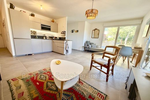 Apartment in Cavalaire-sur-Mer, Var