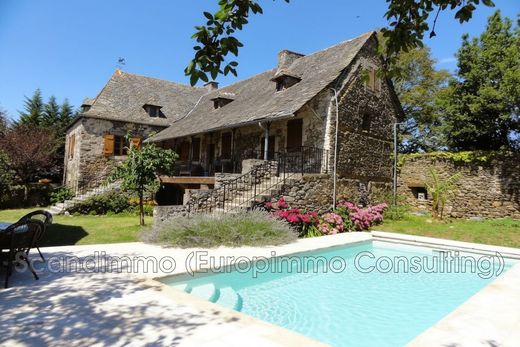 Villa in La Bastide-l'Évêque, Aveyron